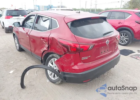 2017 Nissan Rogue Sport S z USA, uszkodzony, nr VIN JN1BJ1CP5HW027596